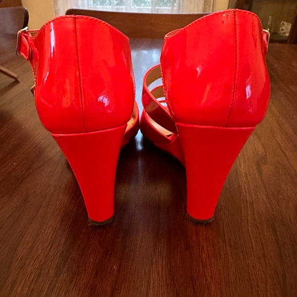 J Crew heeled sandals. Hot Pink. Size 8. - Picture 4 of 6